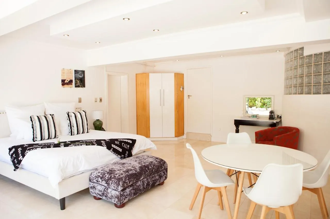 Purple Rayn Boutique Hotel Cape Town